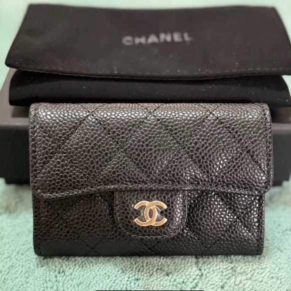CHANEL Small Wallet in Black Caviar Leather NIB - Picture 1 of 9